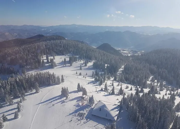 Maisonette On The Slope In Manastir 3 Apartment Pamporovo